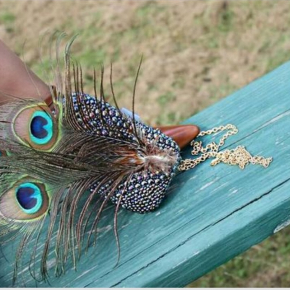 💃"Strut" HANDMADE feather and Swarovski Clutch